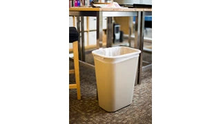 Wastebasket – Large 41 1/4 qt – 39L